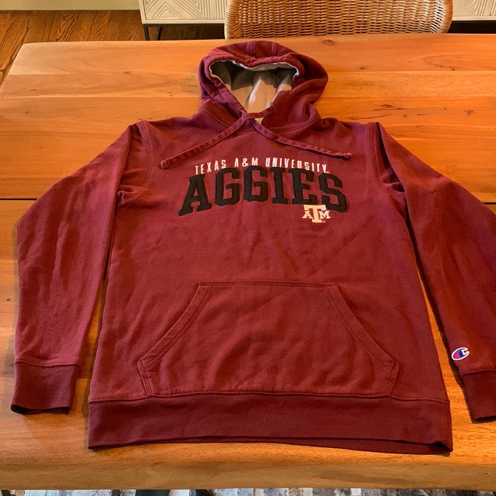 Texas A&M Aggies hoodie size Small